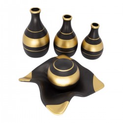 Conjunto Decorativo em cerâmica Artesanal com Garrafinhas, Bandeja e Esfera Conjunto Decorativo em cerâmica Artesanal com Garrafinhas, Bandeja e Esfera
